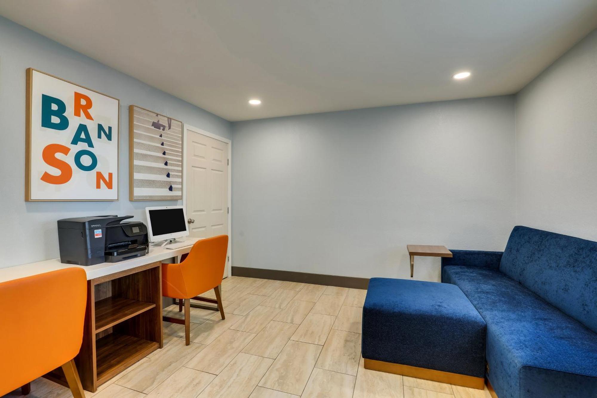 Holiday Inn Express Hotel & Suites Branson 76 Central By Ihg Exteriér fotografie